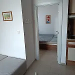 Sunny Apartment, Kokiche - White Building Liliya Apartament *
