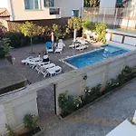 Apartament Sunny Apartment, Kokiche - White Building Liliya