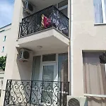 Διαμέρισμα Sunny Apartment, Kokiche - White Building Liliya Σάνι Μπιτς