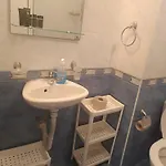 Διαμέρισμα Sunny Apartment, Kokiche - White Building Liliya