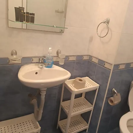 Lejlighed Sunny Apartment, Kokiche - White Building Liliya