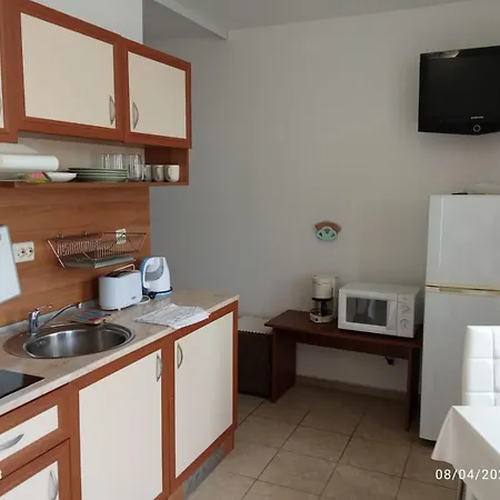 Pro 2 - 4 Osoby - Bila Budova V Arealu Kokiche Sunny Beach, Nesebar, Bulharsko Apartment