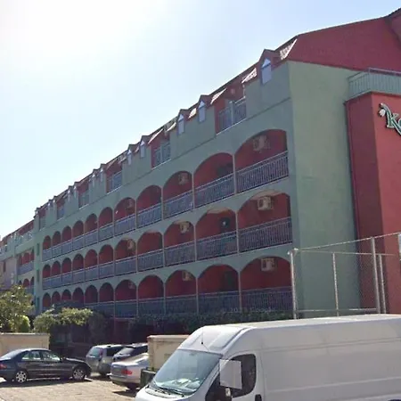 Pro 2 - 4 Osoby - Bila Budova V Arealu Kokiche Sunny Beach, Nesebar, Bulharsko Apartment Sunny Beach