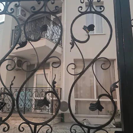 Sunny Apartment, Kokiche - White Building Liliya Apartmán Sluneční pobřeží